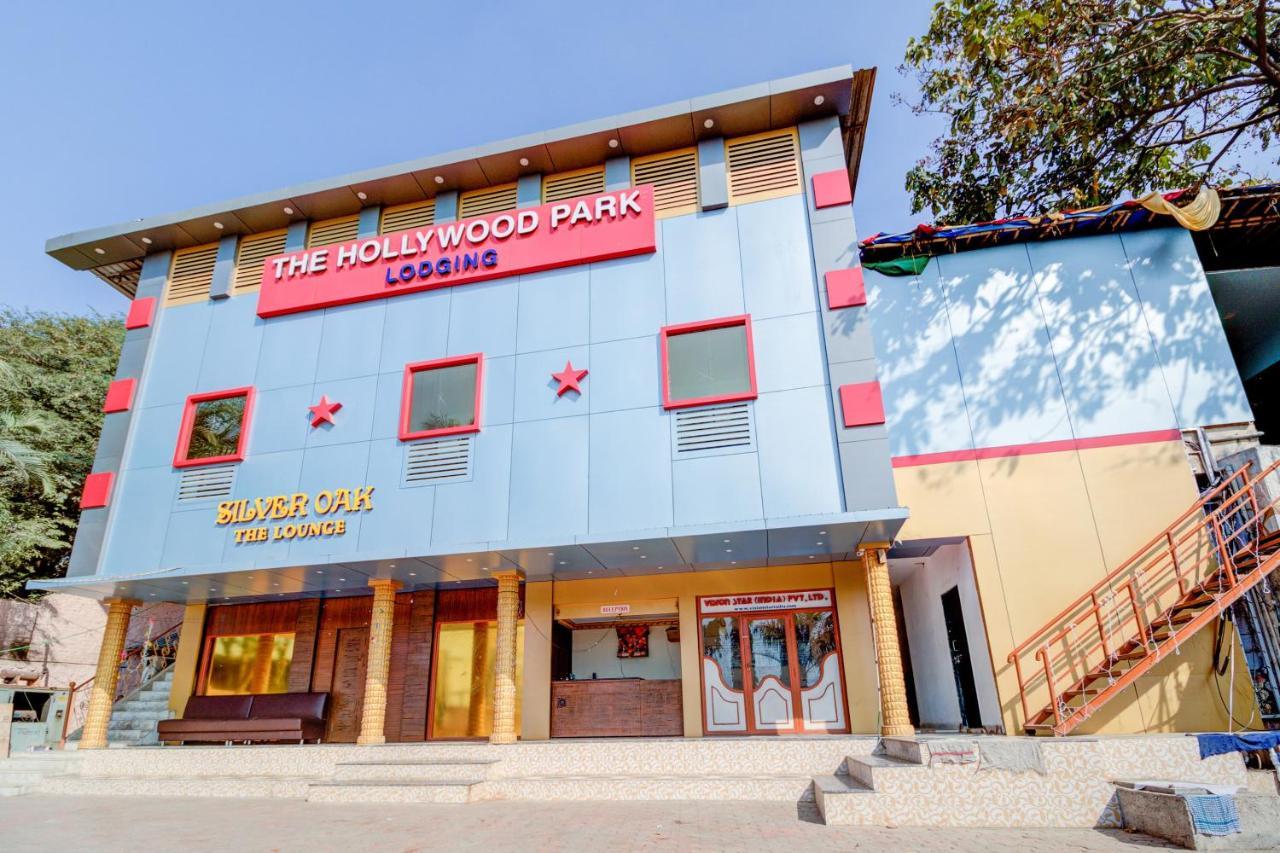 Oyo 67979 Hotel Hollywood Park Sasupāda المظهر الخارجي الصورة