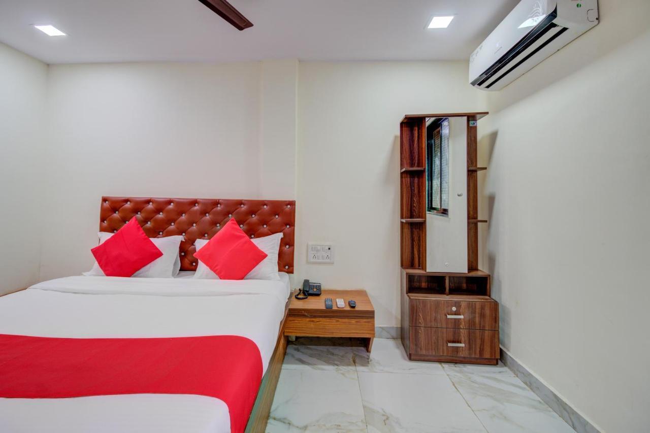 Oyo 67979 Hotel Hollywood Park Sasupāda المظهر الخارجي الصورة